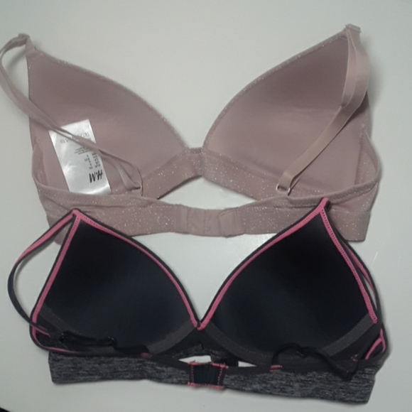 Bras. Set of 2 - Picture 2 of 4